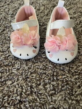 Baby Girls Unicorn Mary Jane Shoes - White and Pink